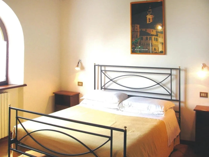 3 Bedrooms Apartment