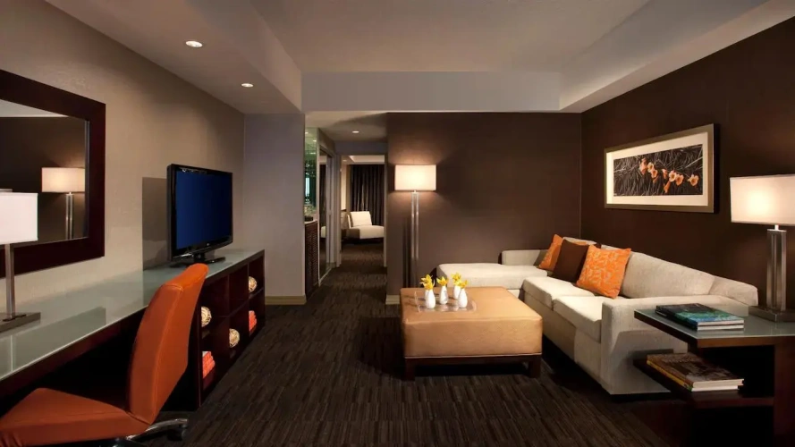 Double Suite