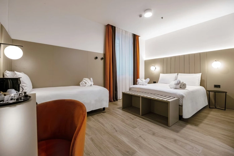 Superior Triple room