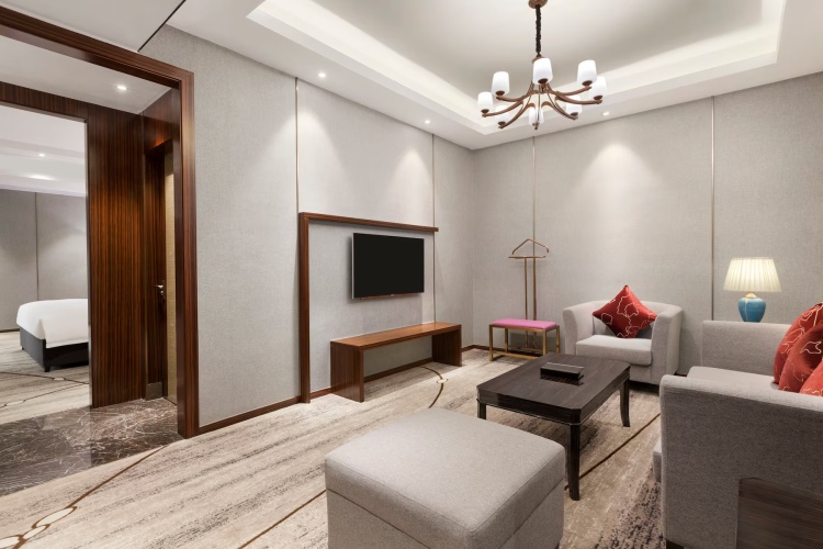 Deluxe Double Suite