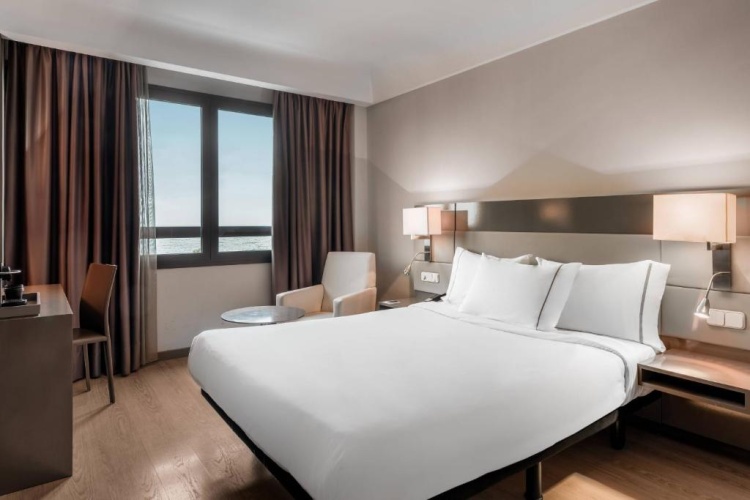 AC Hotel Iberia Las Palmas photo 11