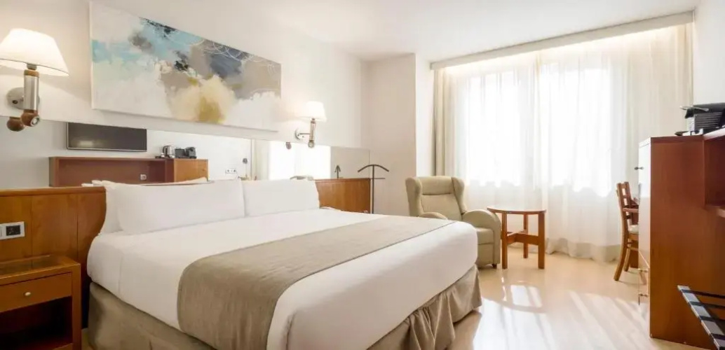 Ilunion Les Corts Spa Hotel