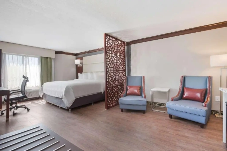 Whirlpool Double Suite