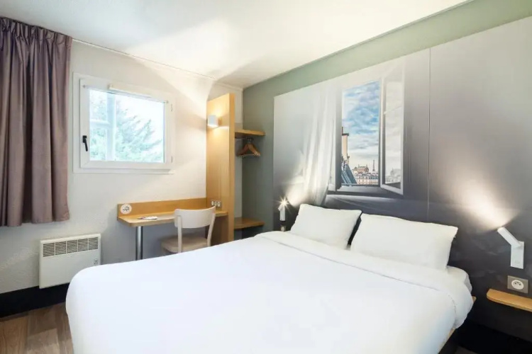 B&B HOTEL Montlhéry