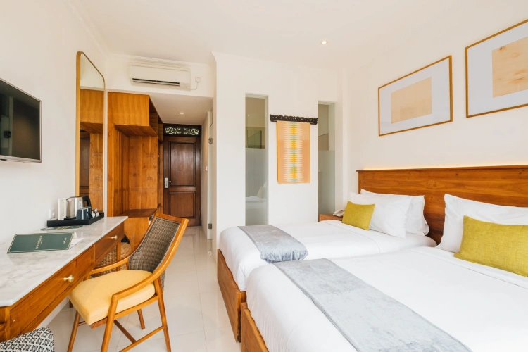 Superior Twin room with balcony
