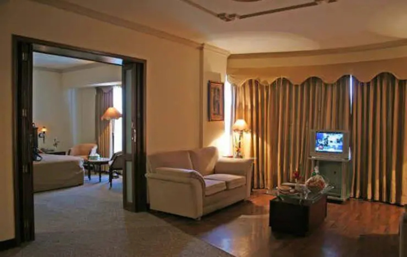 Crown Plaza Lahore