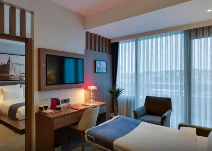 Terrace Double Suite
