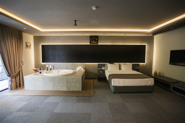 Terrace Double Jacuzzi Suite