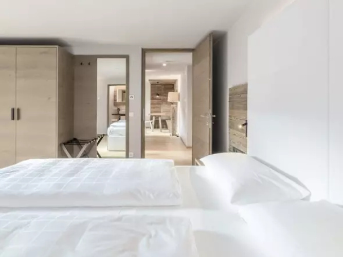 Sella Ronda Quadruple Suite