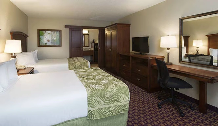 Deluxe Quadruple room