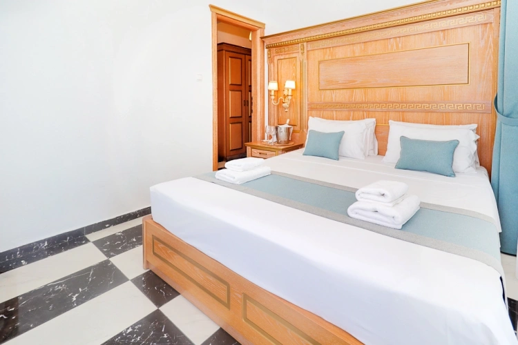 Executive Building A Double Suite