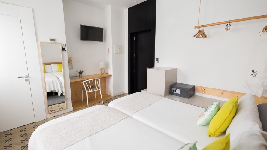 Twin room