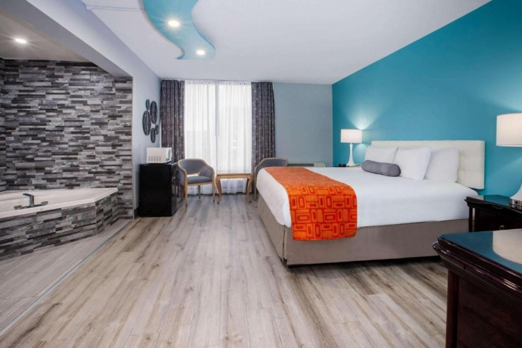 Double Suite