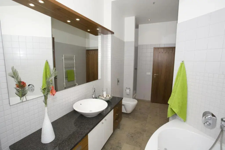 Home Guesthouse