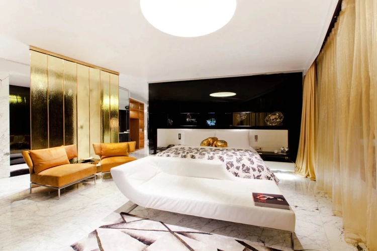 1 Bedroom Presidential Double Penthouse Suite