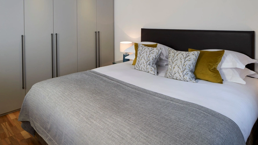 1 Bedroom Luxury Open Plan Apartment