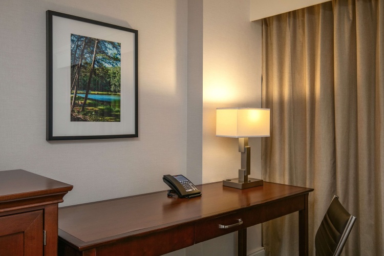 Hilton Greenville photo 11