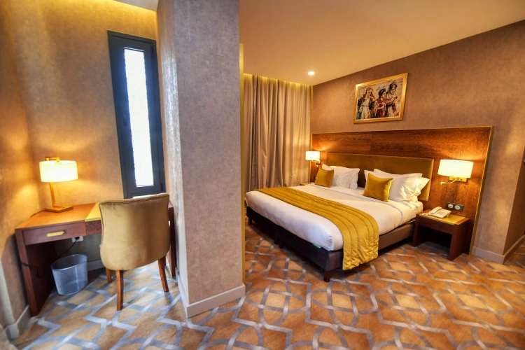Double Suite