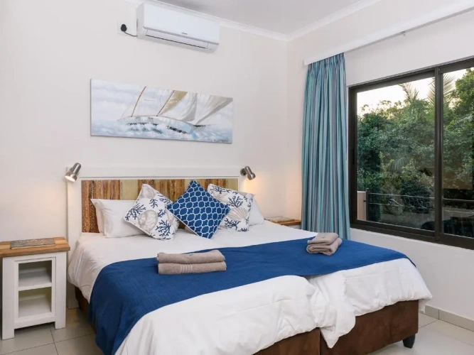 2 Bedrooms Patio Apartment