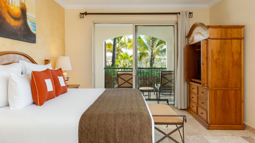 1 Bedroom Double Suite with garden view