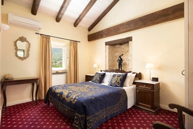 Doctor’s Double Suite