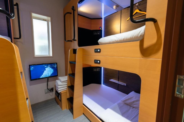 Standard Quadruple room
