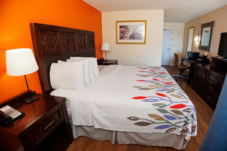 Deluxe Double Suite