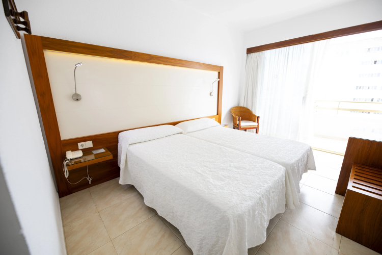 Biniamar