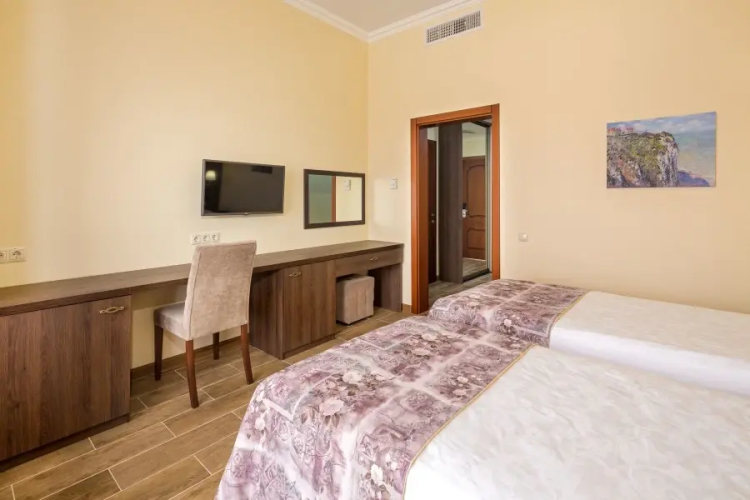 Фотография номера гостиницы Компас Круиз 