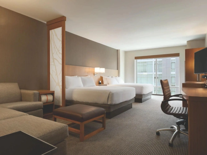 Twin room