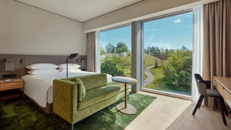 Double room with park view
