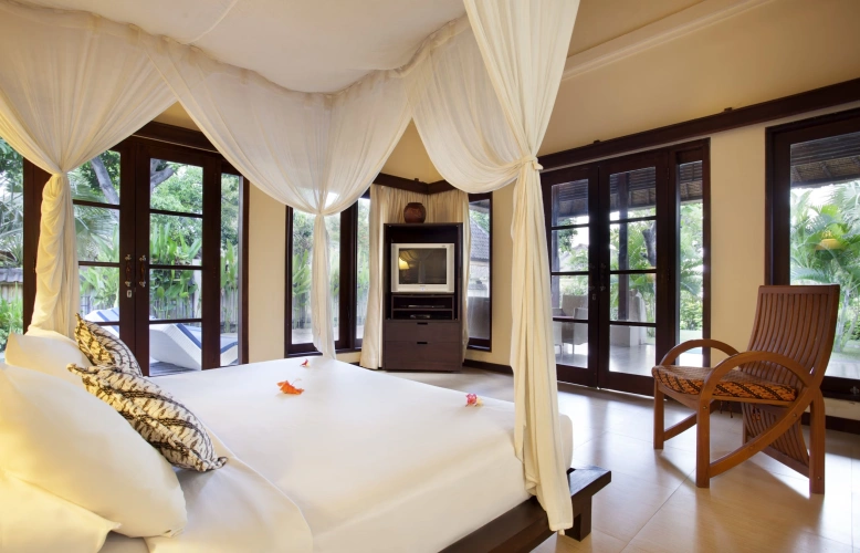 Suite with garden view