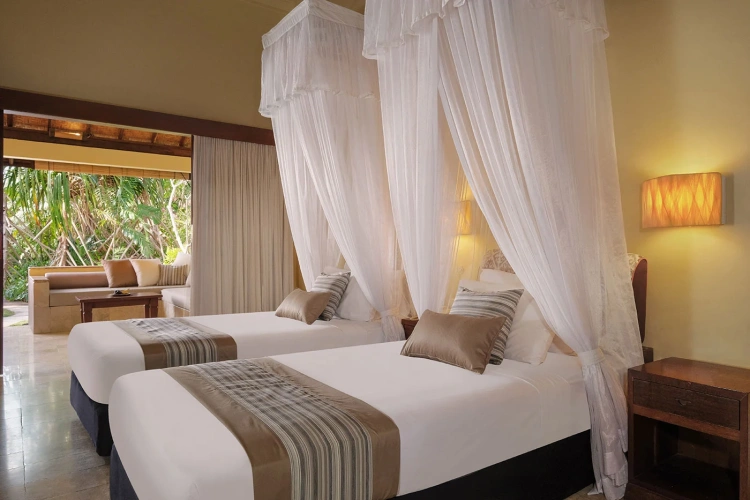 Standard Patio Twin room