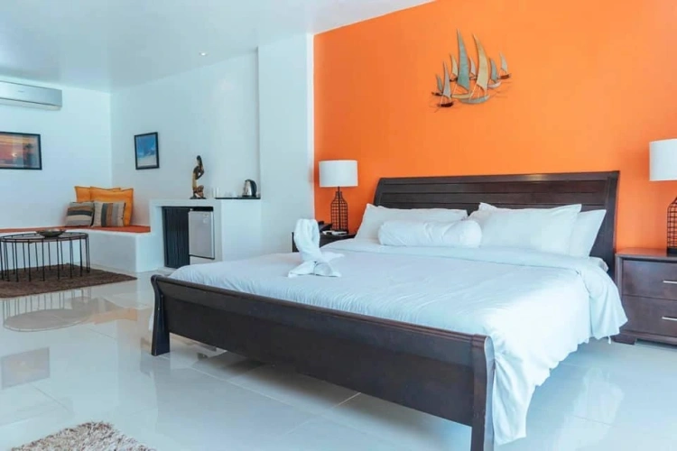 Deluxe Double Suite with balcony and with sea view