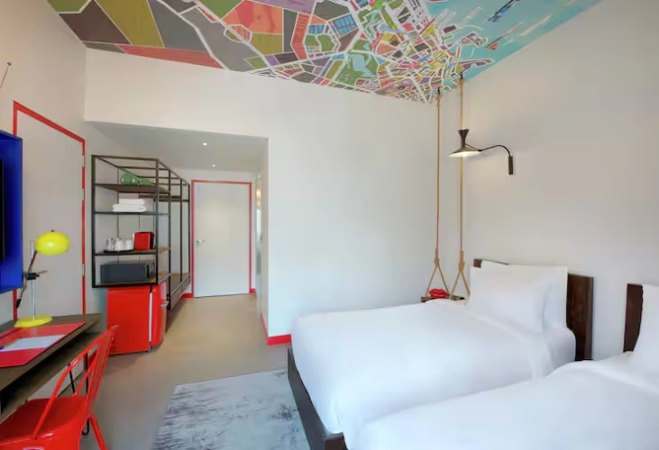 Twin room