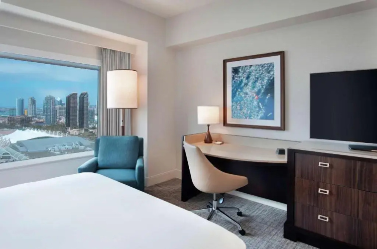Hilton San Diego Bayfront