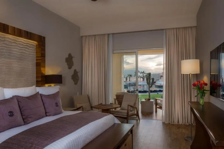 Private Pool Towers Double Suite