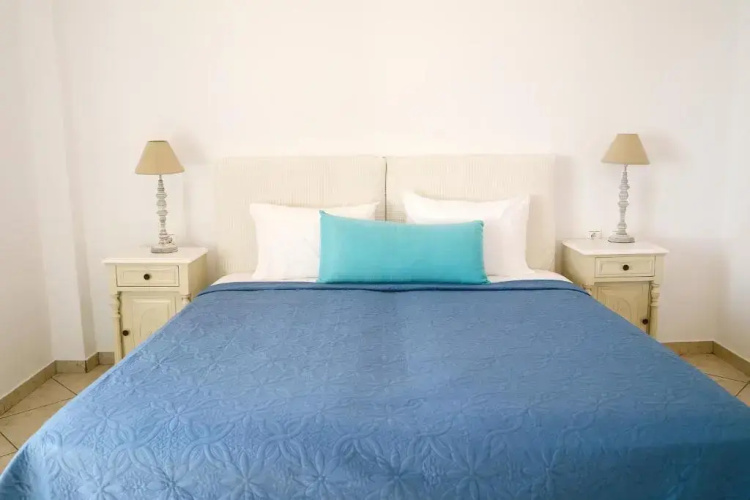 Blue Arise Fira Hotel
