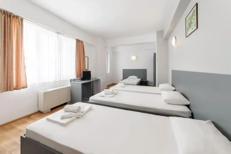 Elizeu Hotel