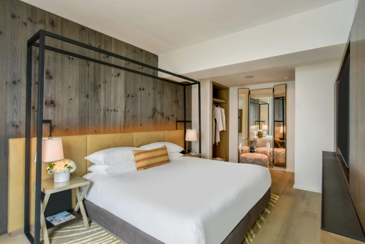 Victor Penthouse