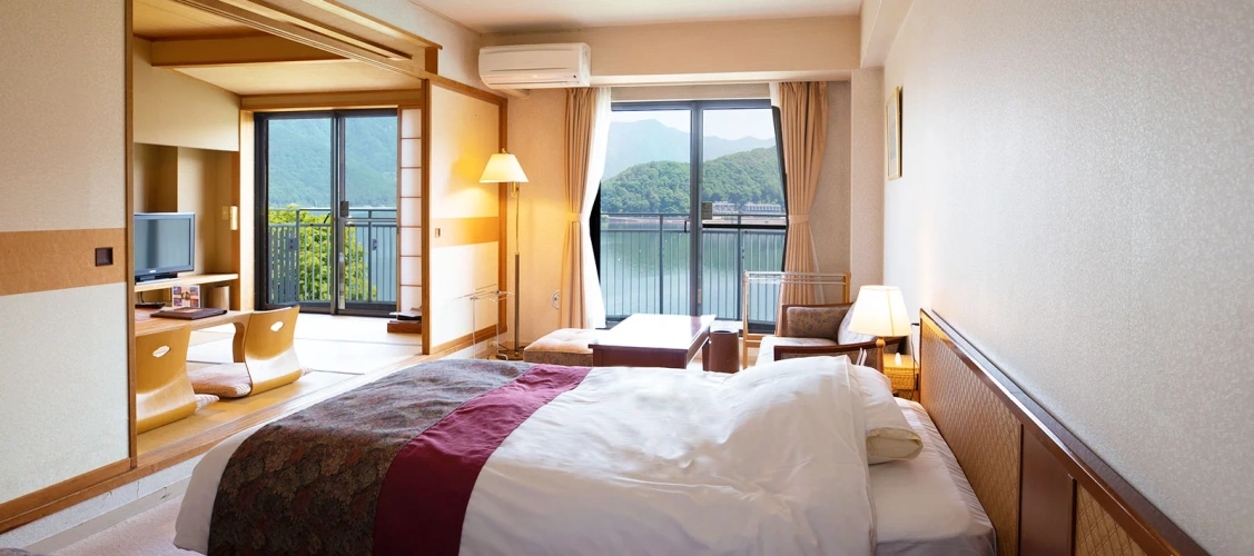 Japanese-Western Style [East Wing] room with Lake Kawaguchi View