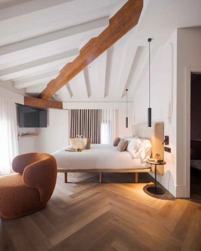 Roomy Double room