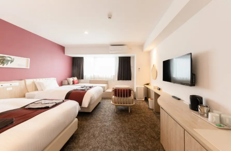Superior Twin room