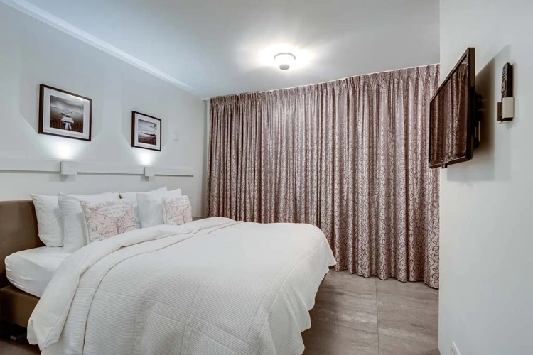 2 Bedrooms Deluxe Suite