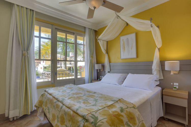 Yellow Tower Double Suite