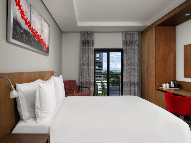 2 Bedrooms Suite with city view