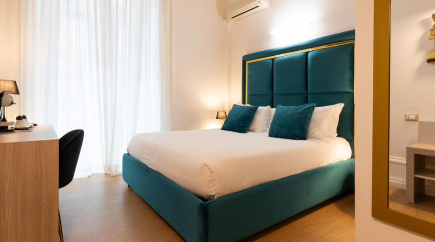 Standard Double room with balcony and with city view