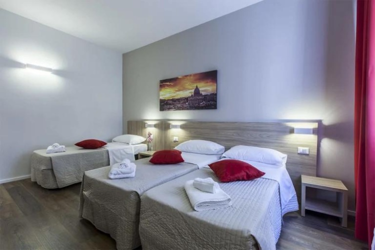 Saint Peter Triple room