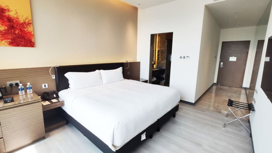 Mint Premier Suite