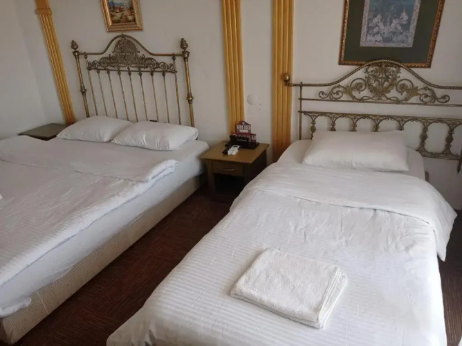 Hera City Hotel